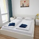 Apartment Karlove 3 Free Parking, Family Friendly, Near Center Bratislava