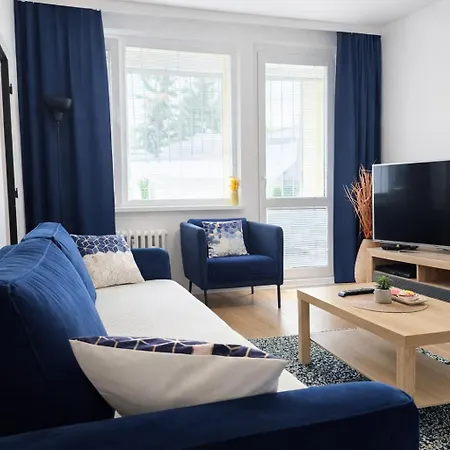 Karlove 3 Free Parking, Family Friendly, Near Center Apartament