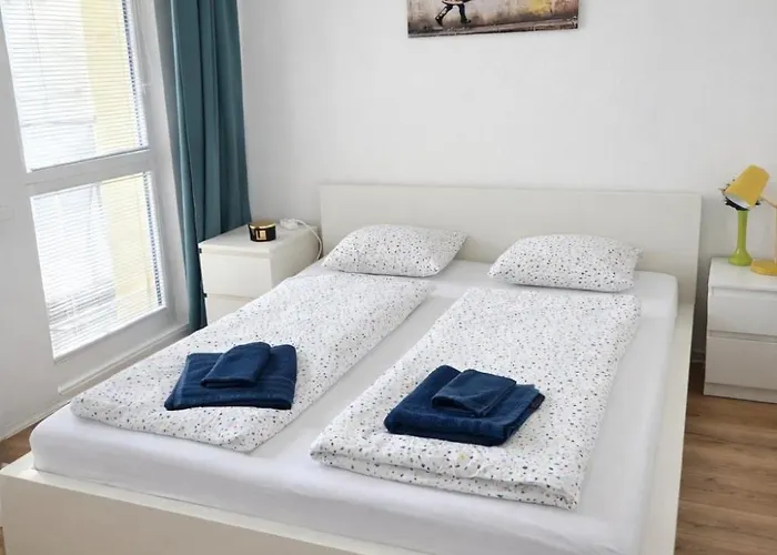 Apartment Karlove 3 Free Parking, Family Friendly, Near Center Pressburg