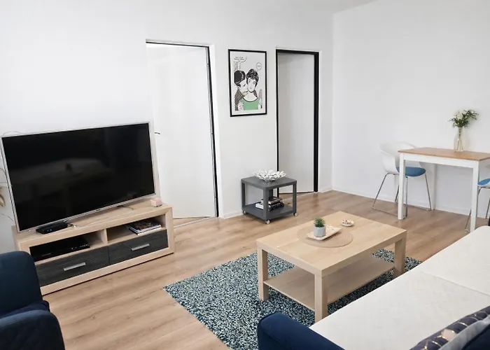 Karlove 3 Free Parking, Family Friendly, Near Center Pressburg